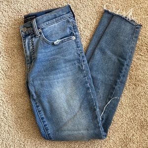 Lucky Brand Mid Rise Super Skinny Ava Jeans 0/25